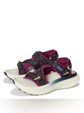 Women’s Teva Aventrail R2T Trail Running Sandal Size 8